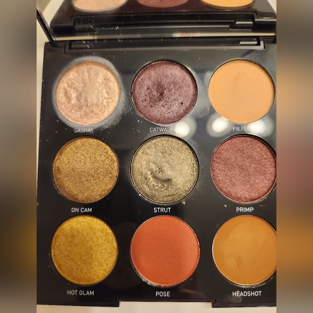 Morphe Eyeshadow Pallet Oh my Gorg